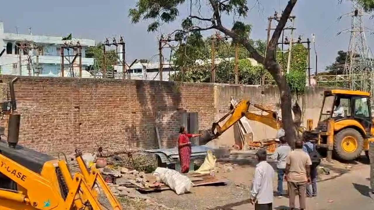 Bhavnagar Municipal Corporation's 'Remove Pressure' campaign