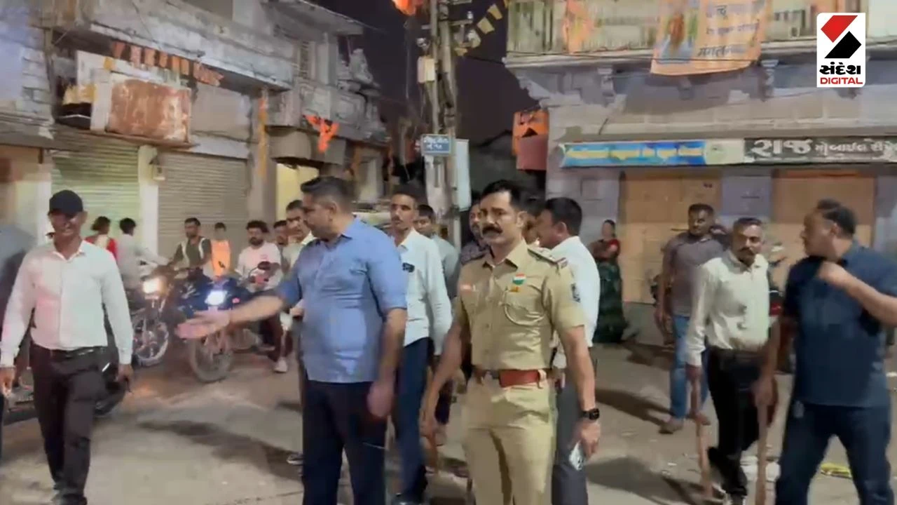 Morbi News: Halvad Group Clash: 3 Injured Over Vehicle Accident in Morbi