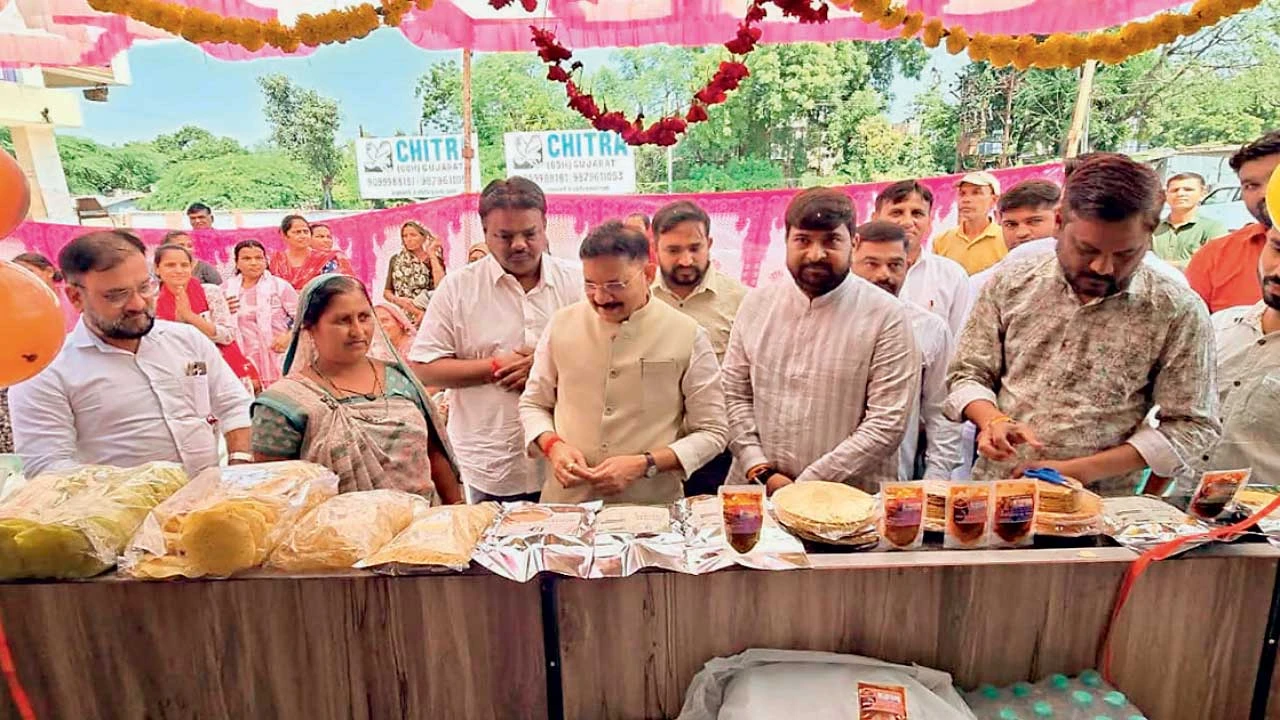 Kheda : કઠલાલમાં ગ્રામહાટનું ઉદઘાટન કરાયું