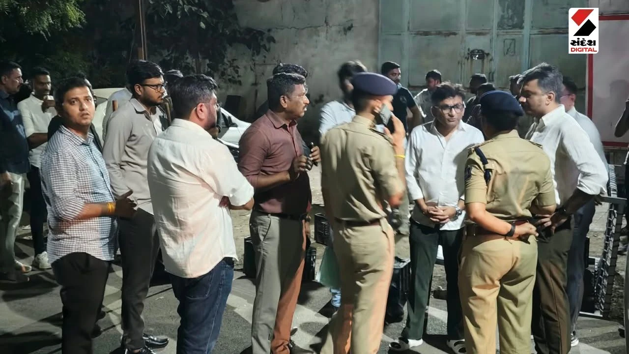 Rajkot News: Tanvi Gold Robbery: 1 Crore Looted, Firing in Aaji Area