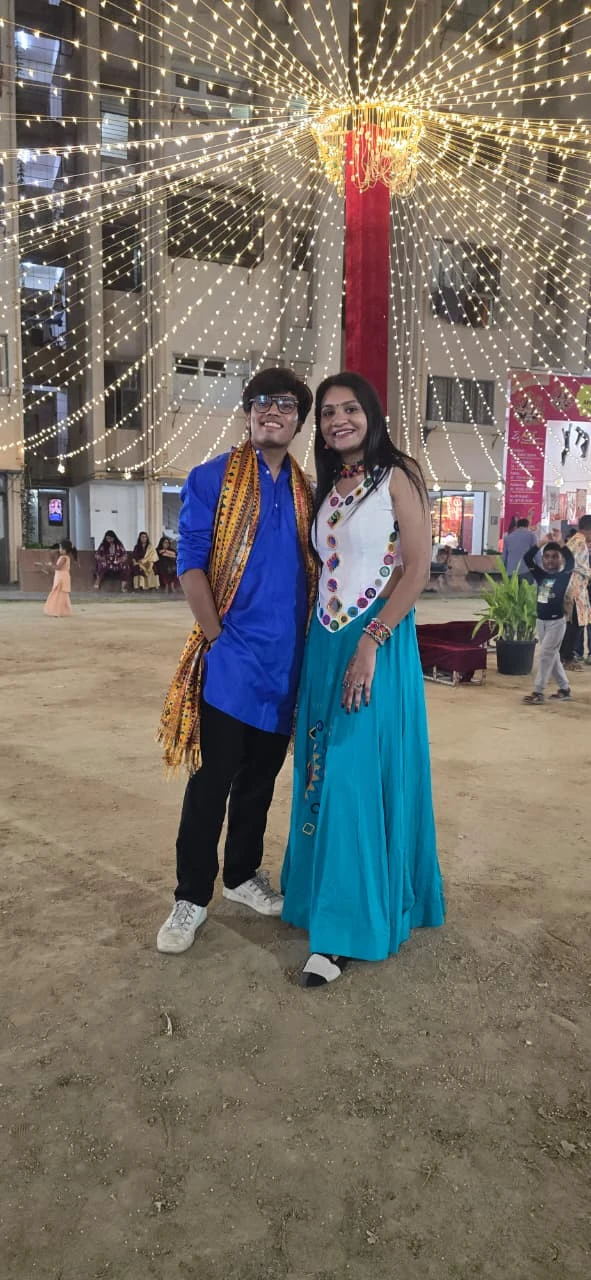 સ્વારીત અપાર્ટમેન્ટ વેજલપુર