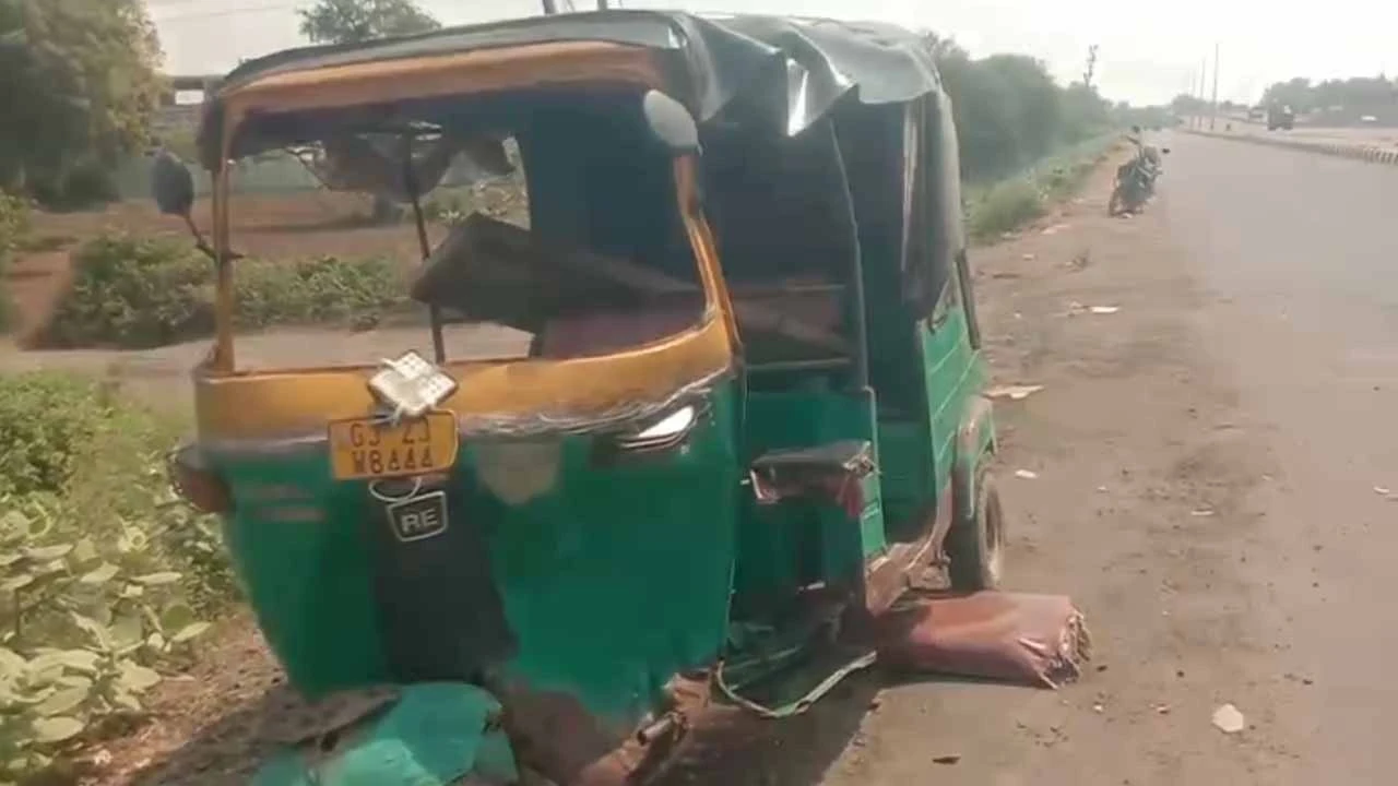 Fatal accident occurred in Petlad, Anand