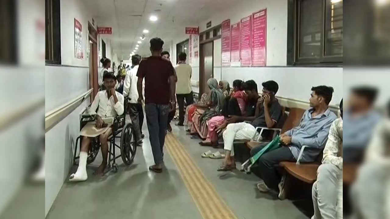Viral fever wreaks havoc in Ahmedabad