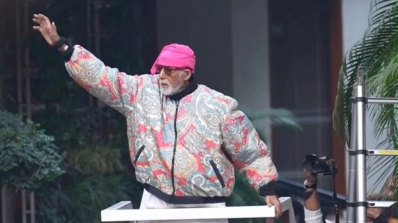 Amitabh Bachchan, Abhishek Bachchan (1)