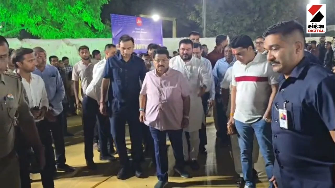 Jamnagar News: Reliance Celebrates Jio's 10 Years in Chorwad with Grand Feast